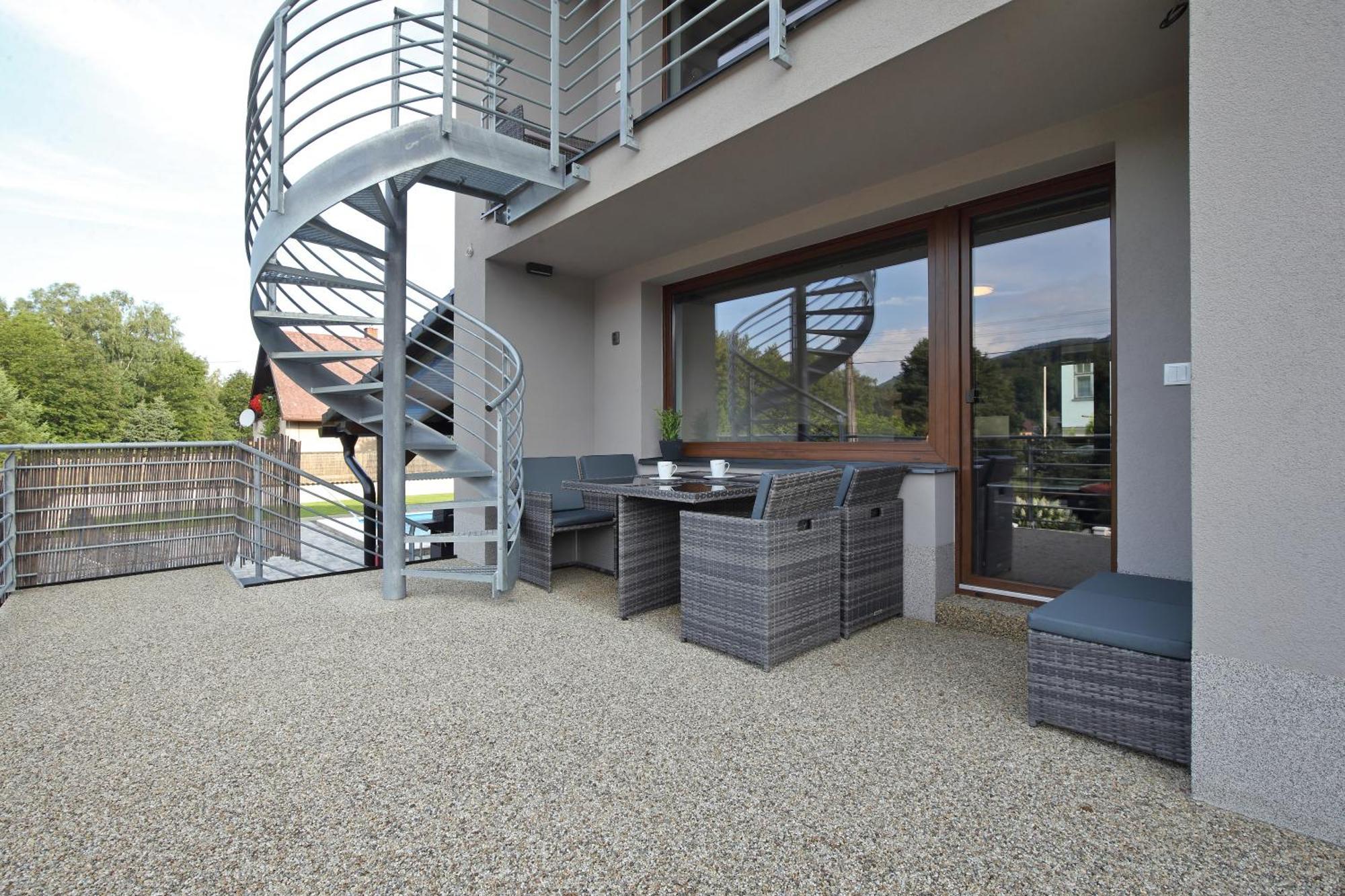 Apar7Man Jizerske Hory Apartment Hejnice Exterior photo